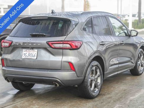 Used 2023 Ford Escape ST-Line image 5