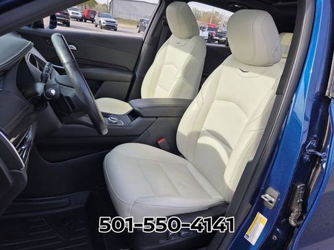 Used 2019 Cadillac XT4 Sport w/ Cold Weather Package image 8