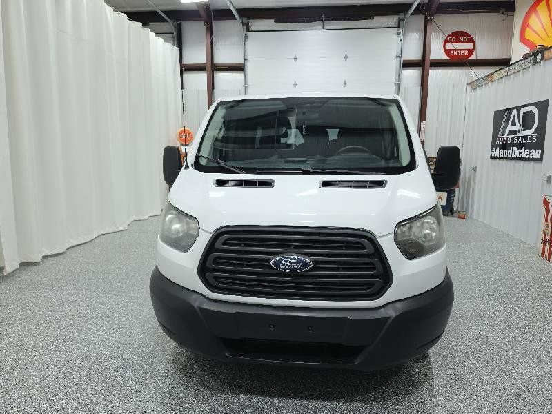 Used 2015 Ford Transit 150 XL RWD image 3