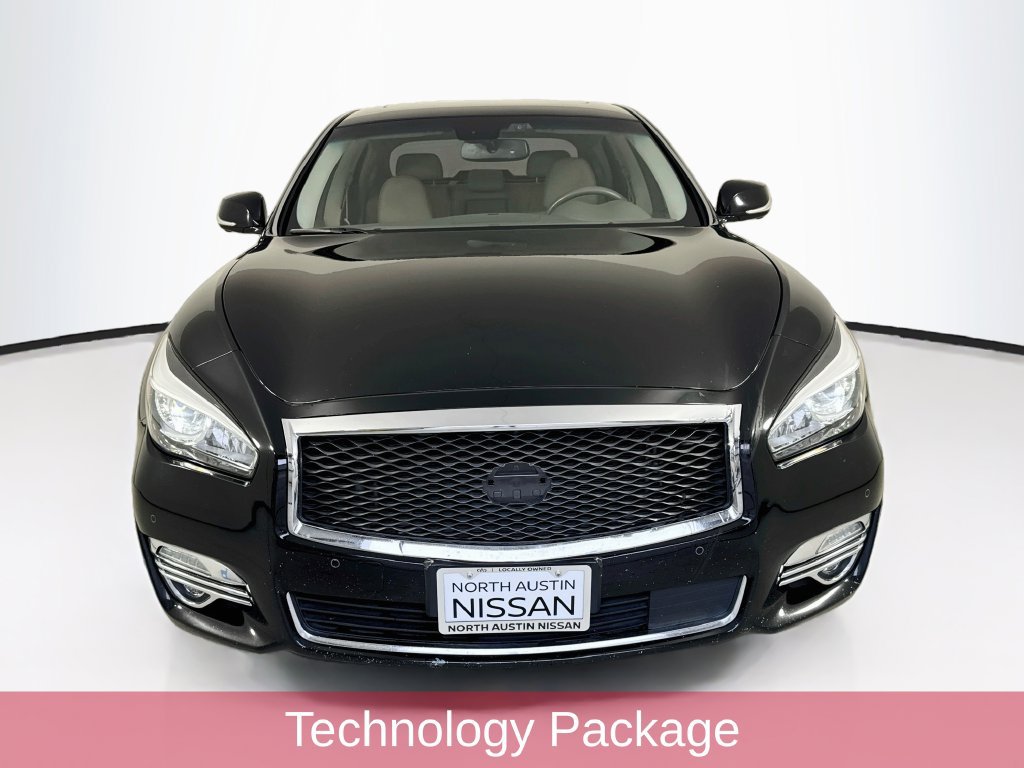Used 2015 INFINITI Q70 3.7 w/ Technology Package RWD image 2