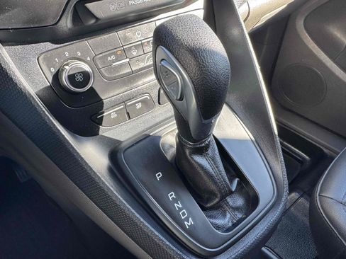 Used 2021 Ford Transit Connect XL image 22