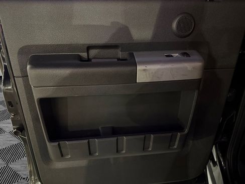 Used 2015 Ford F350 Lariat w/ Lariat Ultimate Package image 18