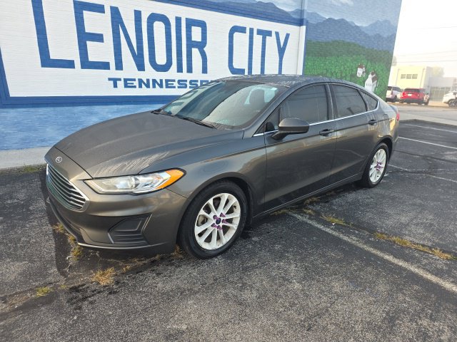 Used 2019 Ford Fusion SE FWD image 3
