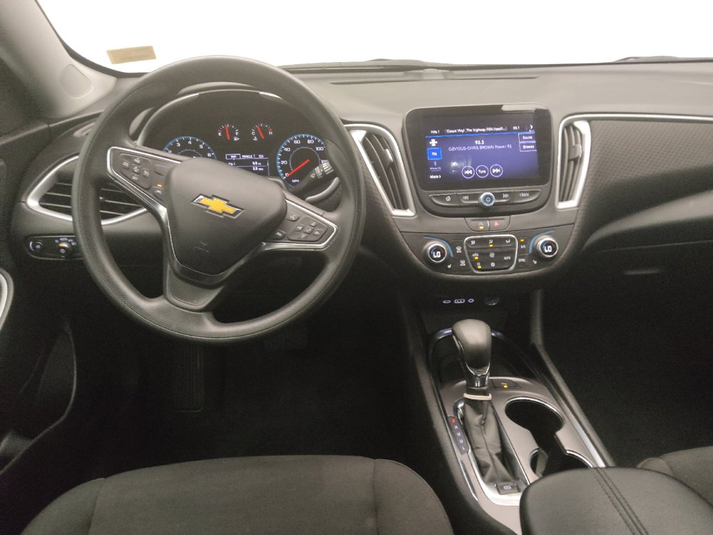 Used 2024 Chevrolet Malibu LT FWD image 22