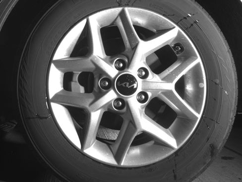 Used 2025 Kia Soul LX w/ LX Technology Package FWD image 12