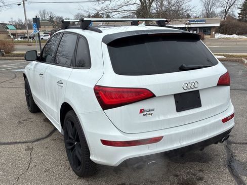 Used 2017 Audi SQ5 Premium Plus w/ Technology Package image 2
