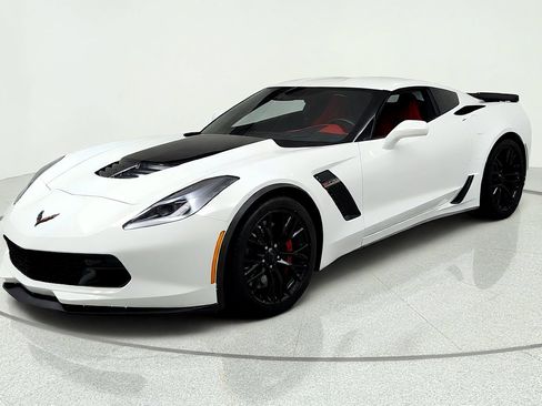 Used 2016 Chevrolet Corvette Z06 w/ 2LZ Preferred Equipment Group RWD image 1