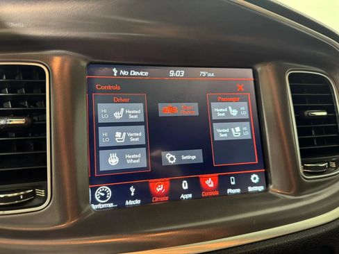 Used 2019 Dodge Charger Scat Pack w/ Dynamics Package RWD image 19