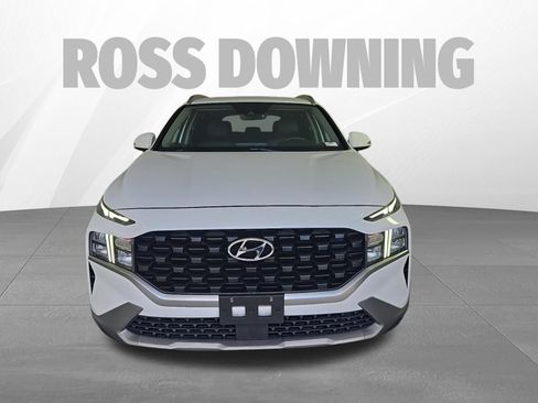 Used 2023 Hyundai Santa Fe SEL FWD image 2