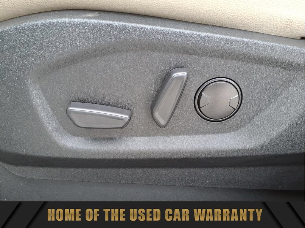 Used 2022 Ford Edge Titanium w/ Cargo Accessory Package AWD/4WD image 18