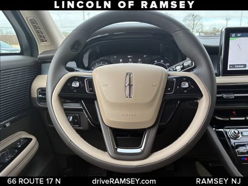 Used 2022 Lincoln Corsair AWD w/ Equipment Group 101A image 24