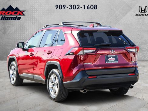 Used 2021 Toyota RAV4 XLE image 6