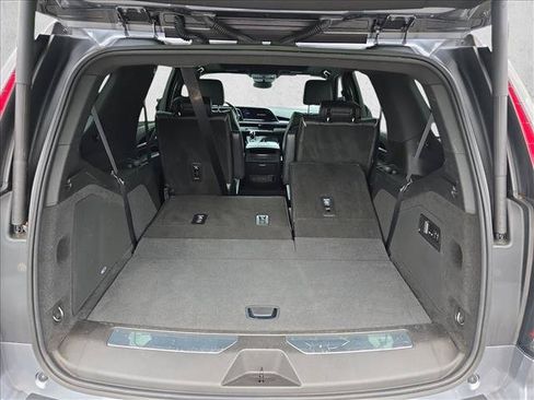 Used 2022 Cadillac Escalade Sport AWD/4WD image 12