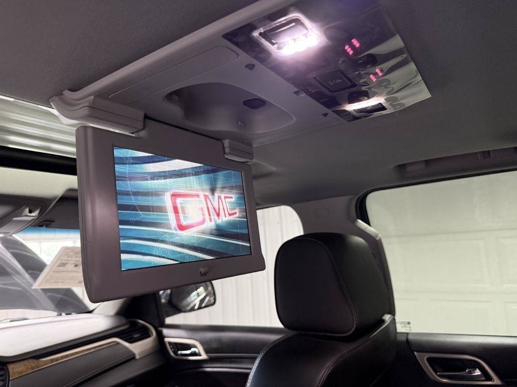 Used 2019 GMC Yukon XL Denali w/ Denali Ultimate Package AWD/4WD image 31