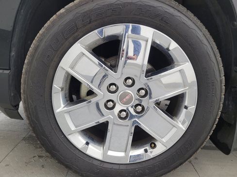 Used 2017 GMC Acadia Limited SLT image 31