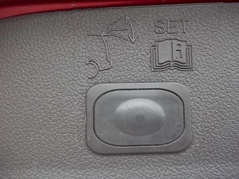 Used 2014 Ford Escape SE w/ Equipment Group 201A FWD image 31
