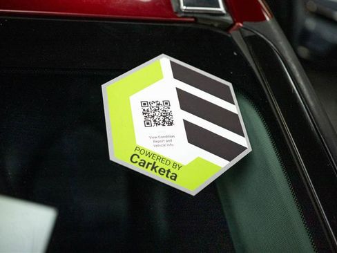 Used 2020 Toyota Highlander XLE image 26