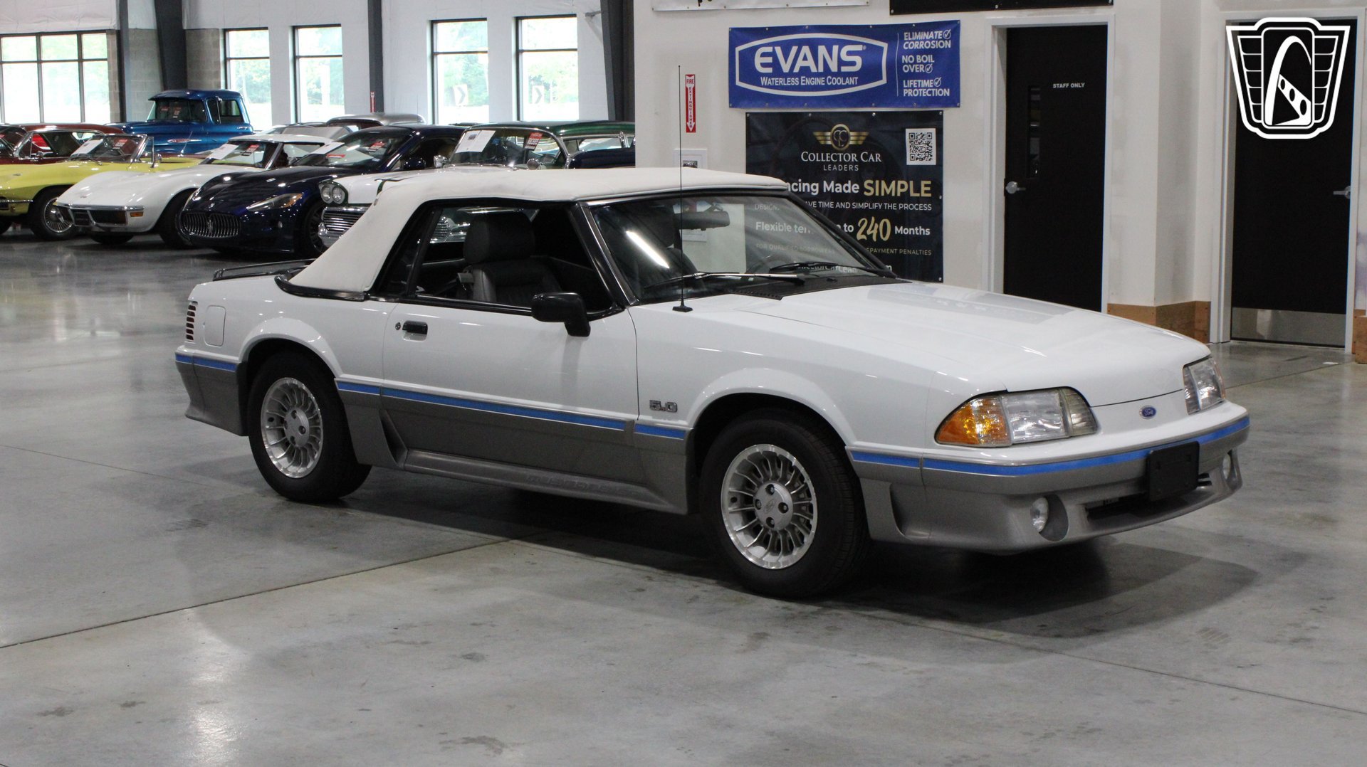 Used 1988 Ford Mustang GT RWD image 18