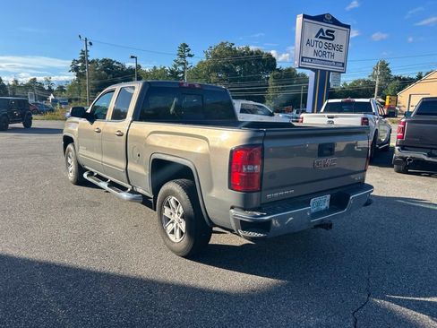 Used 2017 GMC Sierra 1500 SLE w/ SLE Value Package AWD/4WD image 3