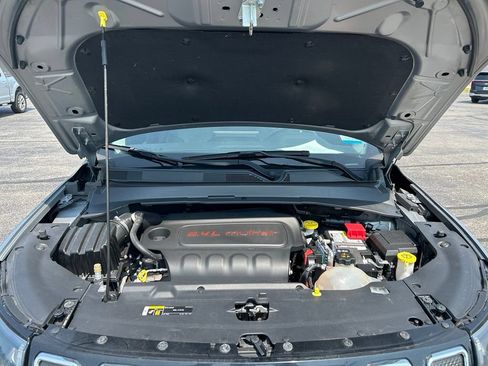 Used 2022 Jeep Compass Limited AWD/4WD image 21