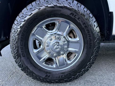 Used 2020 RAM 2500 Tradesman AWD/4WD image 9