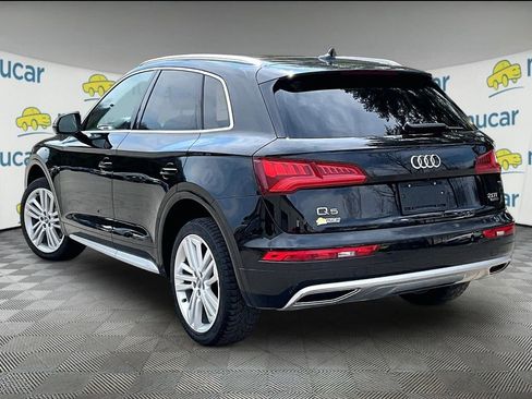 Used 2018 Audi Q5 2.0T Premium Plus w/ Premium Plus Package image 4