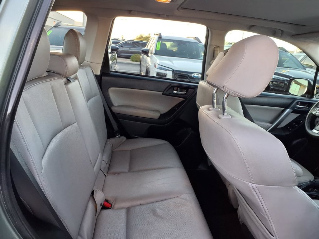 Used 2015 Subaru Forester 2.5i Limited w/ Popular Package #2 AWD/4WD image 20