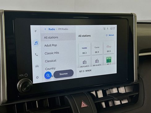 Used 2025 Toyota RAV4 LE image 21