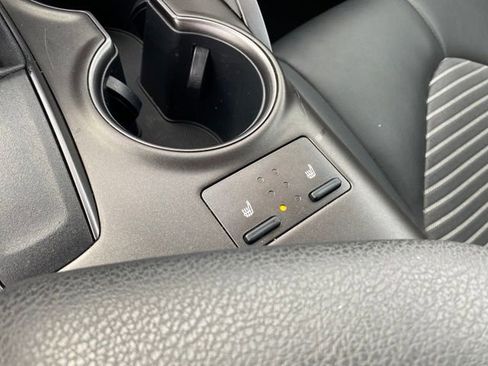 Used 2023 Toyota Camry SE image 34