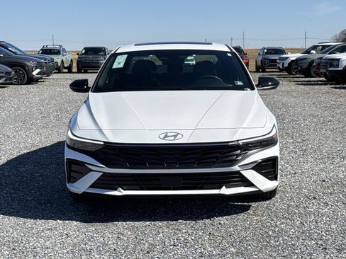 New 2026 Hyundai Elantra SEL Sport FWD image 17