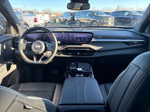 Used 2025 Buick Enclave Sport Touring image 16