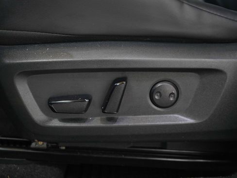 Used 2023 Nissan Rogue SV w/ SV Premium B Package AWD/4WD image 28