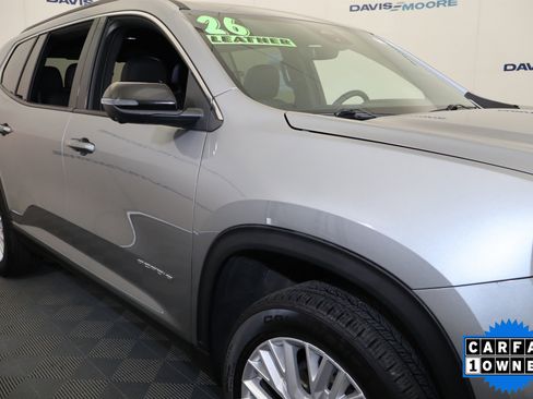 Used 2026 GMC Acadia Elevation w/ Elevation Premium Package AWD/4WD image 4