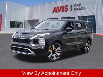 Used 2025 Mitsubishi Outlander SE