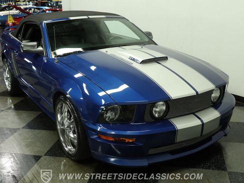 Used 2009 Ford Mustang GT RWD image 15