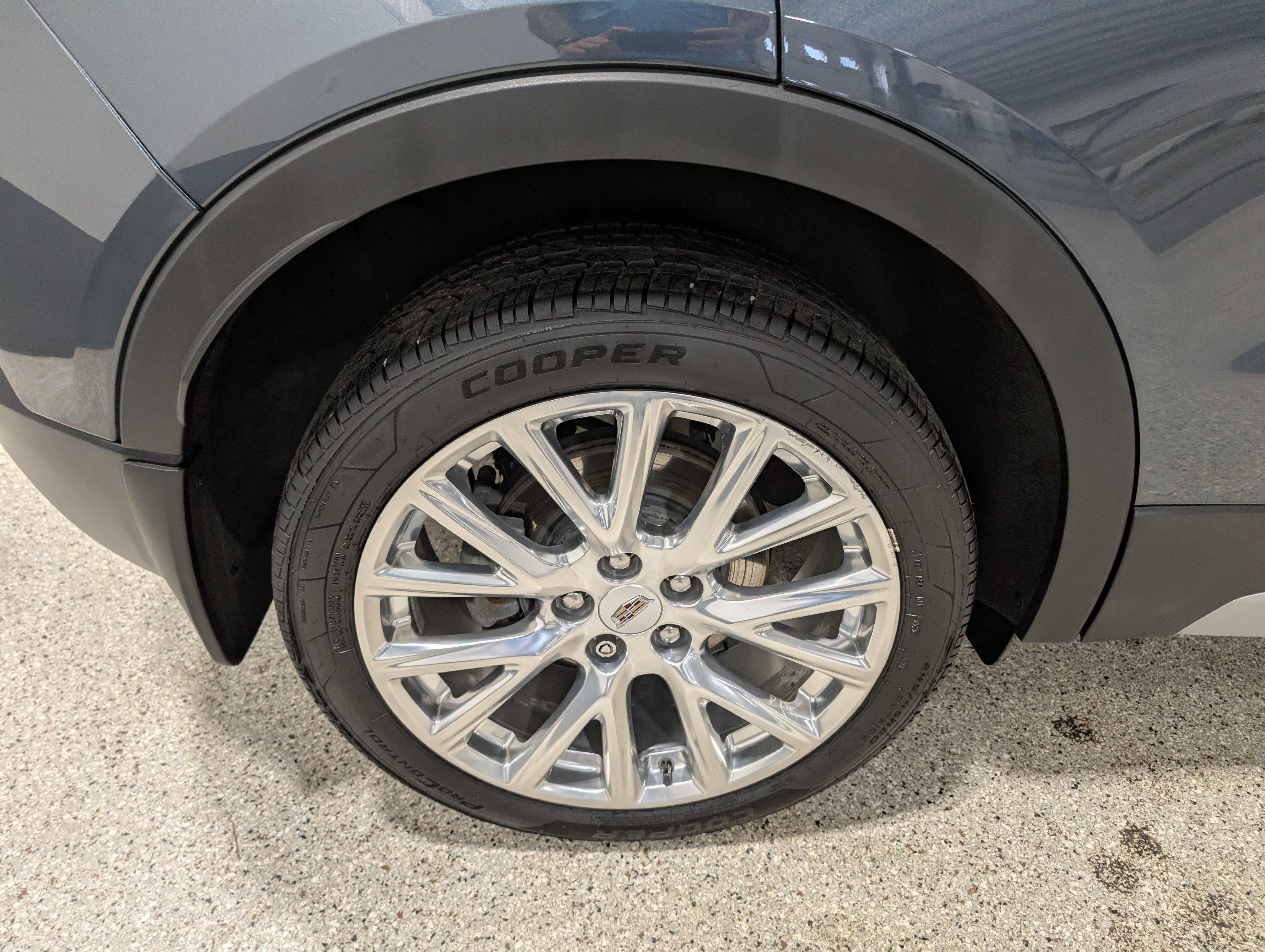Used 2019 Cadillac XT4 Premium Luxury w/ Cold Weather Package AWD/4WD image 11