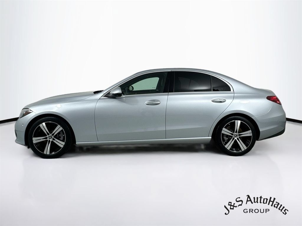 Used 2022 Mercedes-Benz C 300 Sedan w/ Exclusive Trim Package image 4