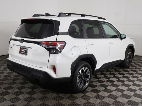 Used 2026 Subaru Forester Premium AWD/4WD image 9