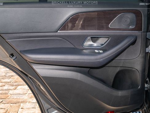 Used 2020 Mercedes-Benz GLE 350 image 19