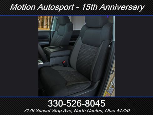 Used 2019 Toyota Tundra SR5 w/ SR5 Upgrade Package AWD/4WD image 31