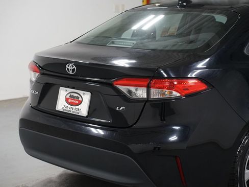 Certified 2024 Toyota Corolla LE FWD image 9