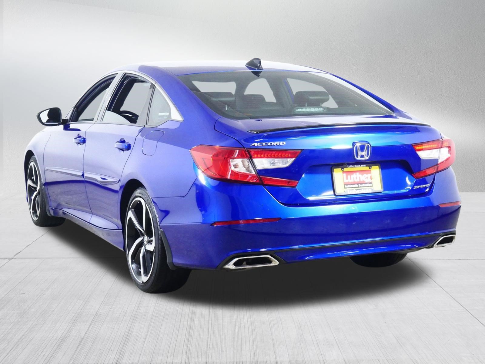 Used 2022 Honda Accord Sport image 5