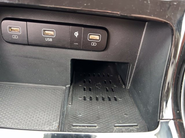 Certified 2024 Kia Carnival SX Prestige FWD image 23
