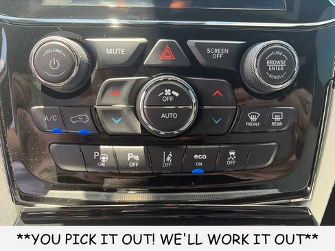 Used 2021 Jeep Grand Cherokee Trackhawk AWD/4WD image 14