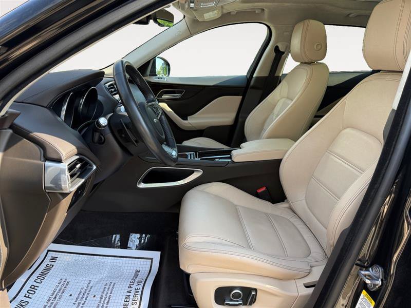 Used 2020 Jaguar F-PACE Prestige AWD/4WD image 10