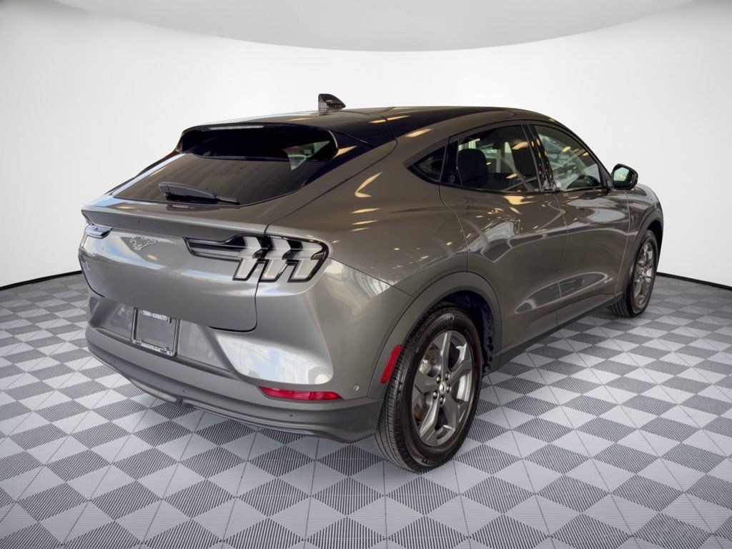 Used 2023 Ford Mustang Mach-E Select RWD image 9