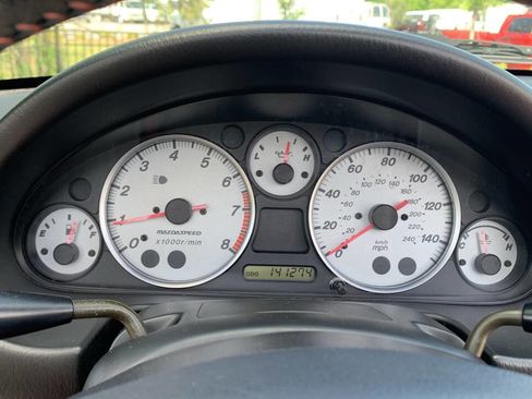 Used 2004 MAZDA MX-5 Miata MAZDASPEED RWD image 27