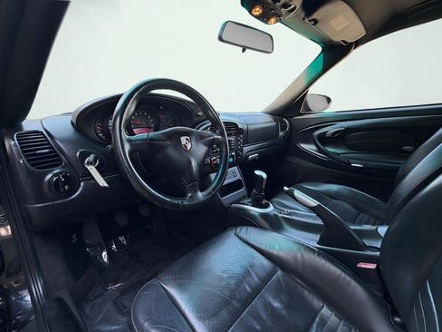 Used 2002 Porsche 911 Carrera RWD image 17