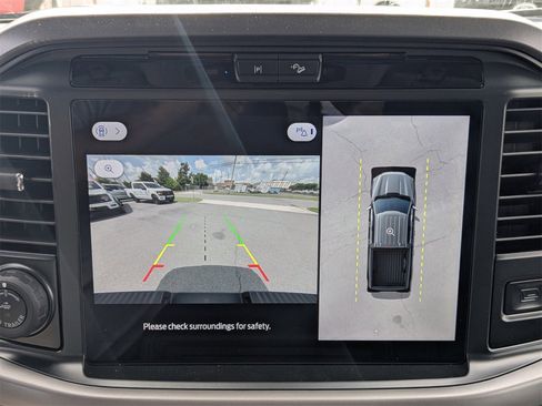 New 2025 Ford F150 XLT w/ Equipment Group 303A High image 19