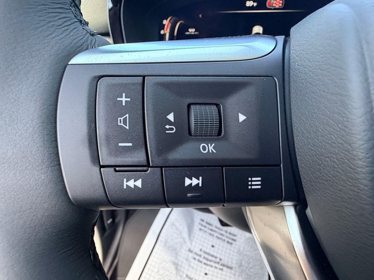 New 2027 INFINITI QX60 Luxe FWD image 20
